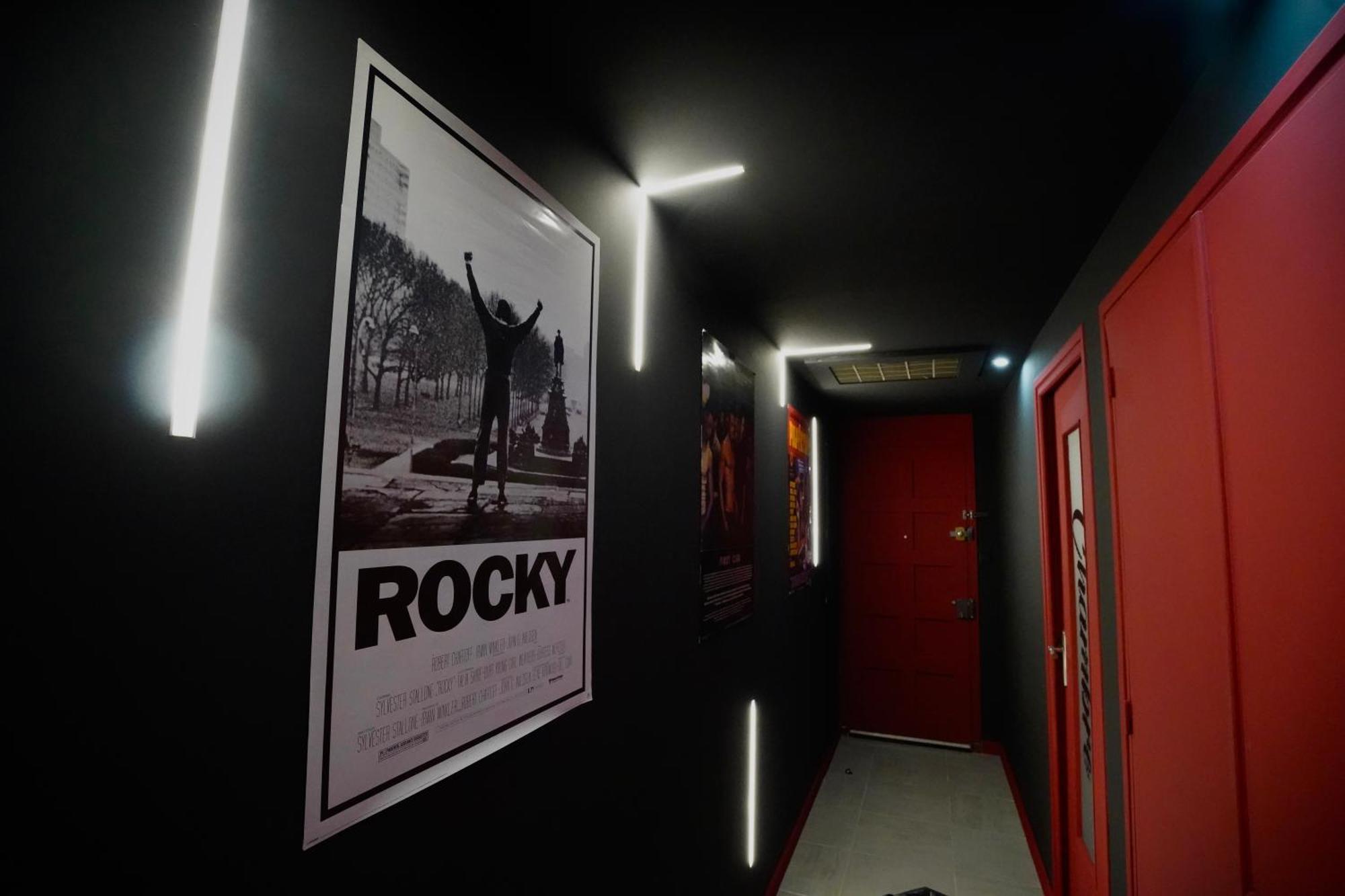L Unique Cinema Room Grenoble Exteriör bild